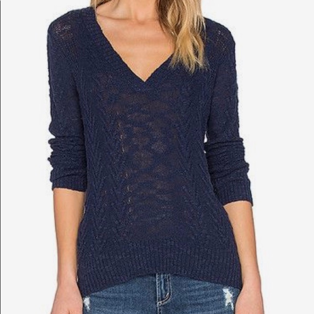 LA Made thumbhole v neck sweater in WHITE